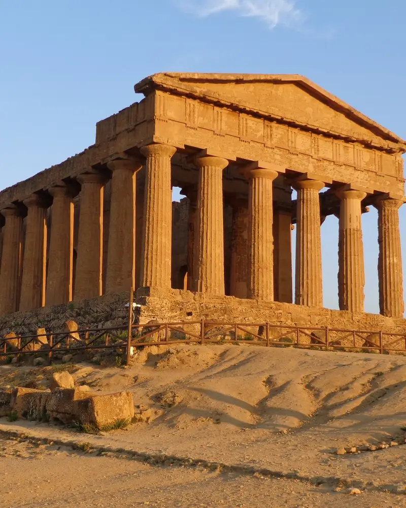 Agrigento Arkeoloji Alanı (Tapınaklar Vadisi)