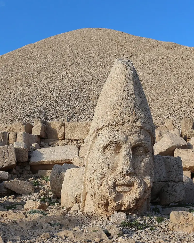Nemrut Dağı